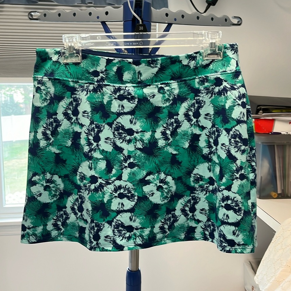 Skort 8% spandex. Worn once